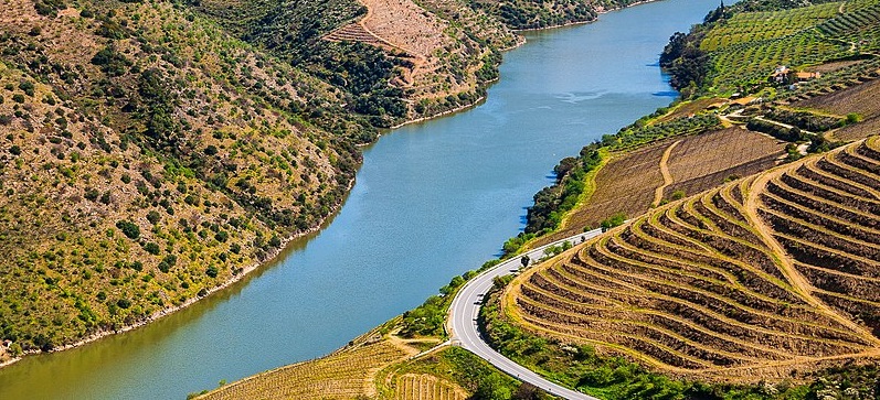 Vila Nova de Foz Coa rio Douro